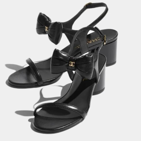 2025 Chanel Spring Summer black leather bow sandals - Picture 3 of 16